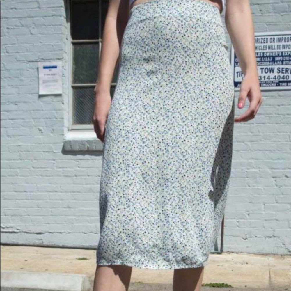 Brandy Melville Phoebe Skirt